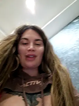 TattooGirlAlia online show from January 5, 2025, 7:39 pm