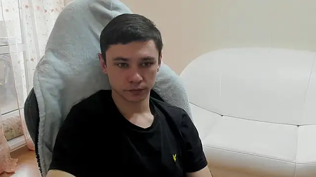 Alexmansuper online show from April 12, 2026, 2:00 pm