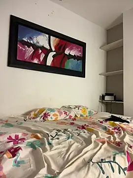 Kira Spiicy online show from February 22, 2026, 2:04 pm