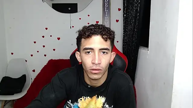 Caius fox online show from March 30, 2026, 1:17 am