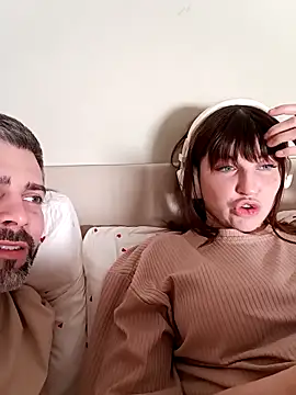 Snapshot of MrMrsLiss chatting on March 21, 2026, 8:56 pm MrMrsLiss online show from March 21, 2026, 8:56 pm