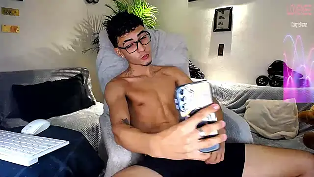 tiancam online show from July 10, 2026, 1:54 am