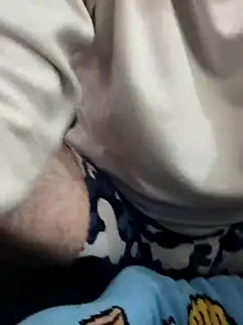 Snapshot of hairyandbigmann chatting on February 16, 2026, 1:18 pm hairyandbigmann online show from February 16, 2026, 1:18 pm