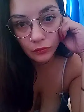 Snapshot of kuramaqueen chatting on February 11, 2026, 11:10 pm kuramaqueen online show from February 11, 2026, 11:10 pm