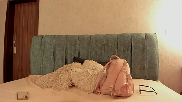 Snapshot of Aleera_Walton chatting on February 26, 2026, 7:57 pm Aleera Walton online show from February 26, 2026, 7:57 pm