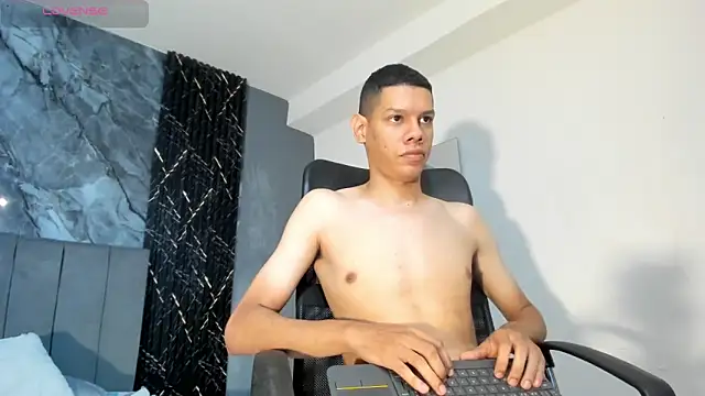 milo cruz  online show from February 14, 2026, 8:11 am