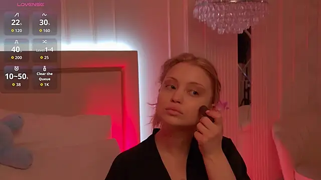 MollyHilton online show from March 11, 2026, 6:14 pm