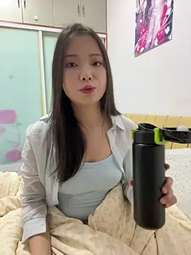 Snapshot of BIGBABYYEYE chatting on February 11, 2026, 2:00 pm BIGBABYYEYE online show from February 11, 2026, 2:00 pm