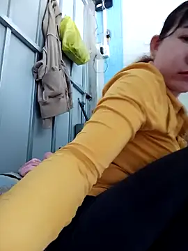 Snapshot of Ana-love2026 chatting on February 6, 2026, 1:32 am Ana-love2026 online show from February 6, 2026, 1:32 am