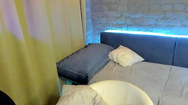 Walterra White online show from February 28, 2026, 2:29 pm