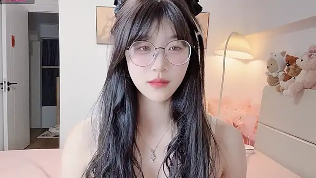 Luminous4173 online show from May 29, 2026, 12:58 pm