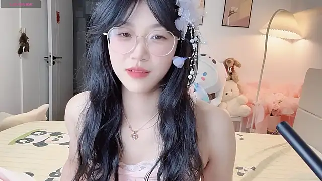 Luminous4173 online show from June 22, 2026, 1:08 pm