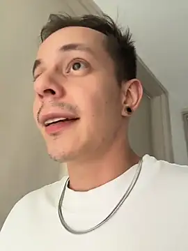 AxelMuller online show from March 2, 2026, 12:56 pm