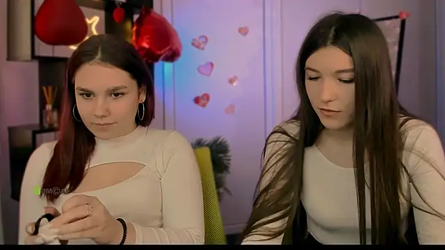 Snapshot of elis_sunny chatting on February 25, 2026, 12:26 pm elis sunny online show from February 25, 2026, 12:26 pm