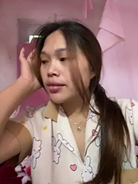 Emxinhka1 online show from May 14, 2026, 12:06 am