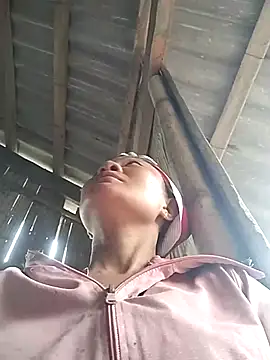 Neoone 1 online show from April 18, 2026, 6:06 am