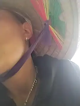 Neoone 1 online show from April 28, 2026, 3:55 am