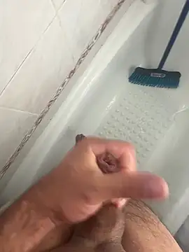 cristianxx18 online show from June 26, 2026, 4:00 pm