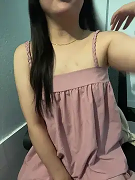 hotgirl-sexy online show from March 13, 2026, 3:02 am