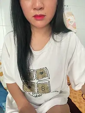 hotgirl-sexy online show from May 11, 2026, 7:47 am