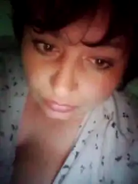 sara222619 online show from April 15, 2026, 7:58 pm