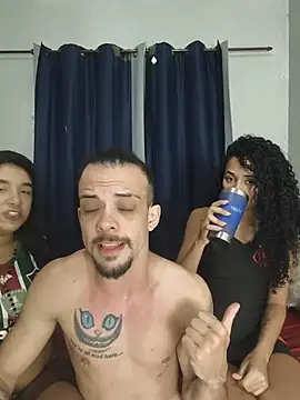 jonyboypriv online show from July 4, 2026, 10:05 pm