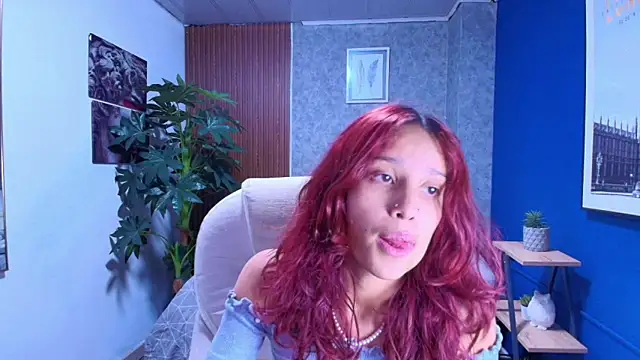 Snapshot of saphire_ chatting on February 21, 2026, 3:35 pm saphire online show from February 21, 2026, 3:35 pm