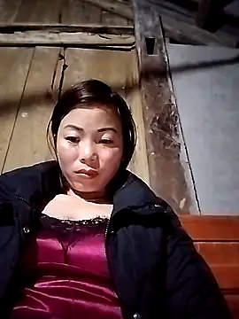 Snapshot of Ella-aa chatting on February 1, 2026, 4:49 pm Ella-aa online show from February 1, 2026, 4:49 pm