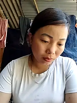 Ella-aa online show from March 30, 2026, 3:29 am