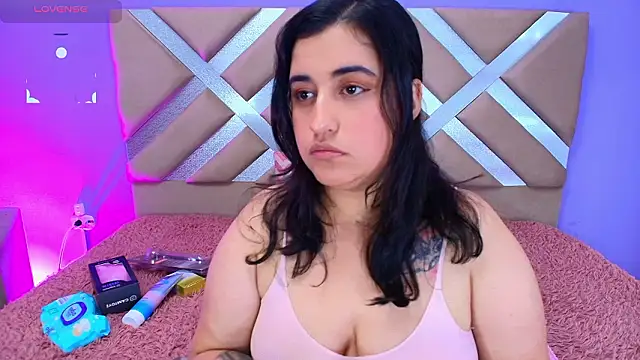 Snapshot of dani_vemom chatting on February 4, 2026, 3:23 am dani vemom online show from February 4, 2026, 3:23 am