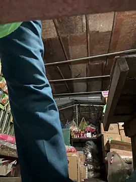 Snapshot of YANINA120 chatting on February 6, 2026, 11:41 pm YANINA120 online show from February 6, 2026, 11:41 pm