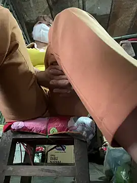 Snapshot of YANINA120 chatting on February 28, 2026, 10:38 am YANINA120 online show from February 28, 2026, 10:38 am