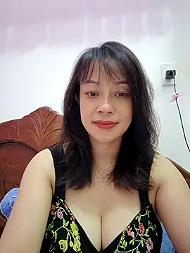 Baby-bigboobs2026 online show from May 16, 2026, 8:29 pm