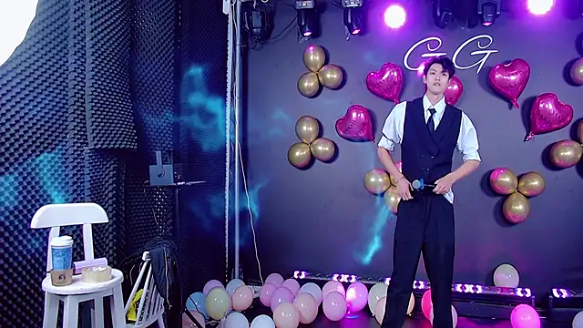 TNT-888 online show from February 14, 2026, 2:52 am