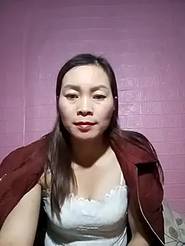 Snapshot of Weygt_thest chatting on February 3, 2026, 12:32 pm Weygt thest online show from February 3, 2026, 12:32 pm