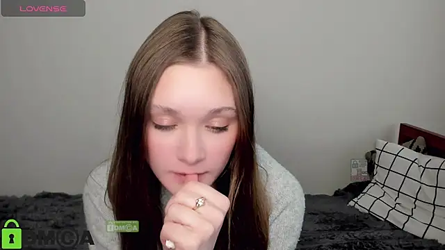 Snapshot of Elina_X chatting on May 29, 2026, 2:04 pm Elina X online show from May 29, 2026, 2:04 pm