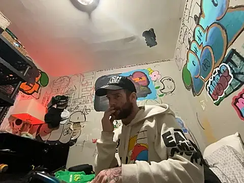 Snapshot of gothboiplzty chatting on February 6, 2026, 11:57 am gothboiplzty online show from February 6, 2026, 11:57 am