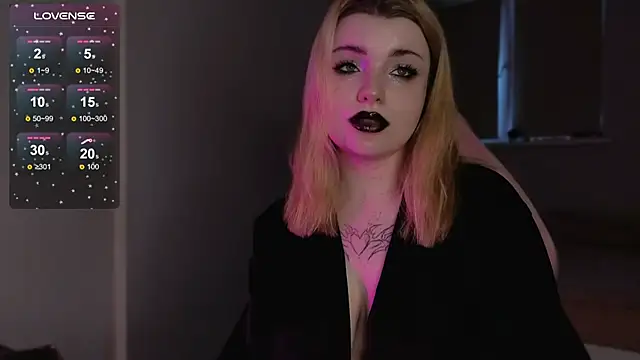 Snapshot of _Matadora_ chatting on February 21, 2026, 2:40 pm Matadora online show from February 21, 2026, 2:40 pm