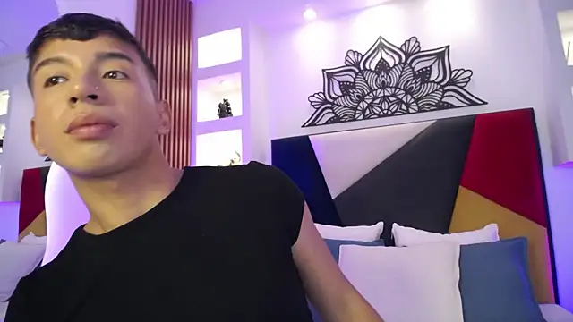 Snapshot of Fancy_Vixen chatting on February 23, 2026, 3:37 am Fancy Vixen online show from February 23, 2026, 3:37 am