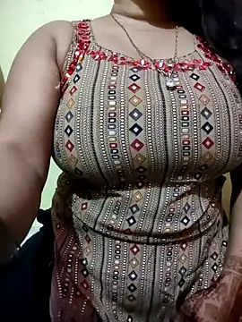 PARI51 online show from February 19, 2026, 8:16 pm