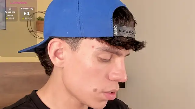 Angel eros  online show from February 28, 2026, 4:46 am