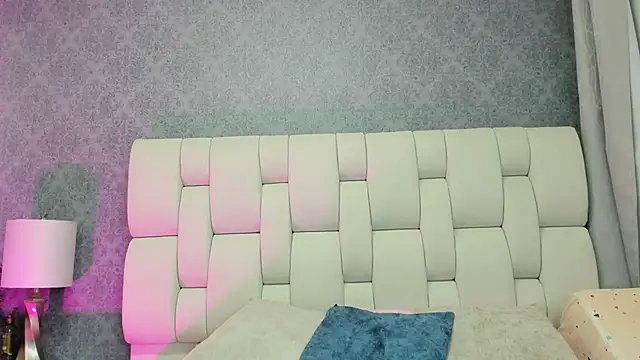 luz-miiaa online show from February 2, 2026, 11:53 am