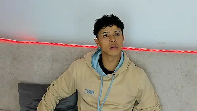 Snapshot of _Alex_Colton chatting on March 2, 2026, 10:16 pm Alex Colton online show from March 2, 2026, 10:16 pm