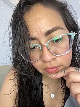 alisbloom online show from February 25, 2026, 6:06 pm