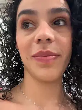 SirenStell0 online show from April 17, 2026, 5:27 pm