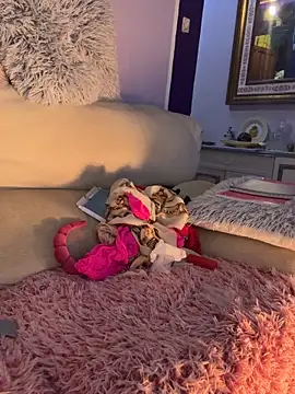 MelaFoxx online show from February 21, 2026, 7:09 am