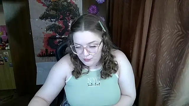 Teasing Dora online show from March 12, 2026, 12:22 pm