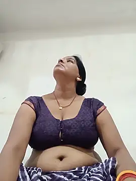 Snapshot of punamji_sexe chatting on June 2, 2026, 10:17 am punamji sexe online show from June 2, 2026, 10:17 am