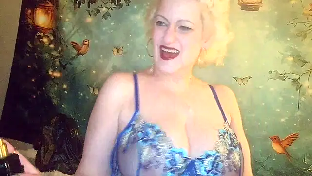 Snapshot of Blondie_the_librarian chatting on April 26, 2026, 6:16 pm Blondie the librarian online show from April 26, 2026, 6:16 pm