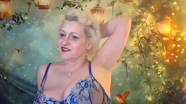 Snapshot of Blondie_the_librarian chatting on May 5, 2026, 6:16 pm Blondie the librarian online show from May 5, 2026, 6:16 pm